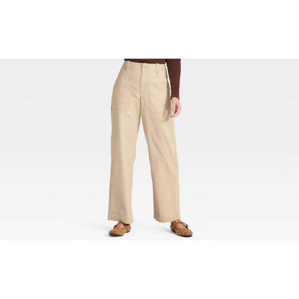 Universal Thread - Women's Mid-Rise Straight Leg Cargo Pants - Univer Tan - Picture 4 of 4